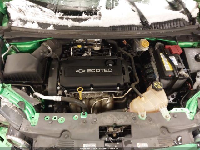 Chevrolet Sonic Lt Auto Image 10