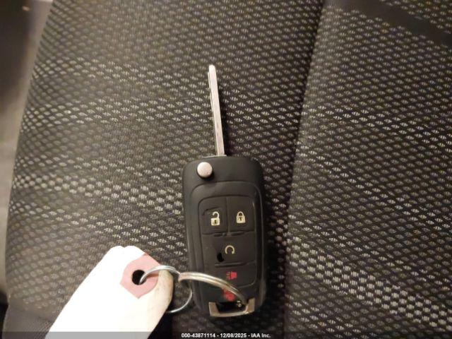 Chevrolet Sonic Lt Auto Image 11