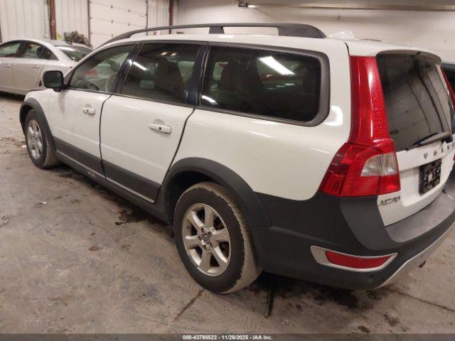 Volvo XC70 3.2 Image 3