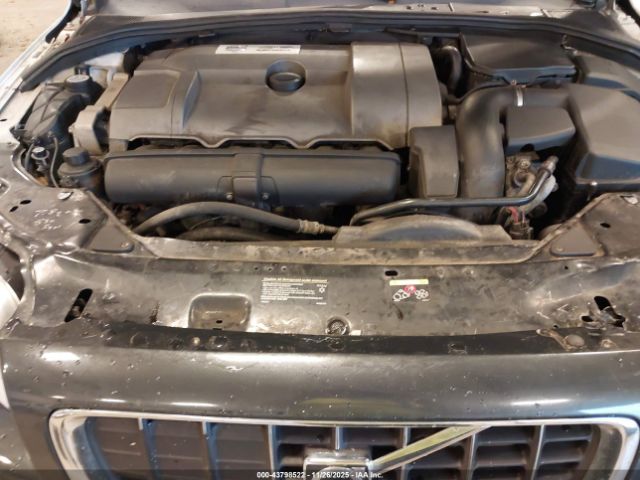 Volvo XC70 3.2 Image 11