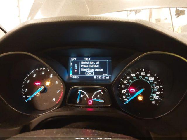 Ford Focus Titanium Image 5