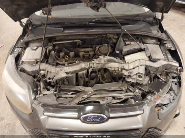 Ford Focus Titanium Image 8