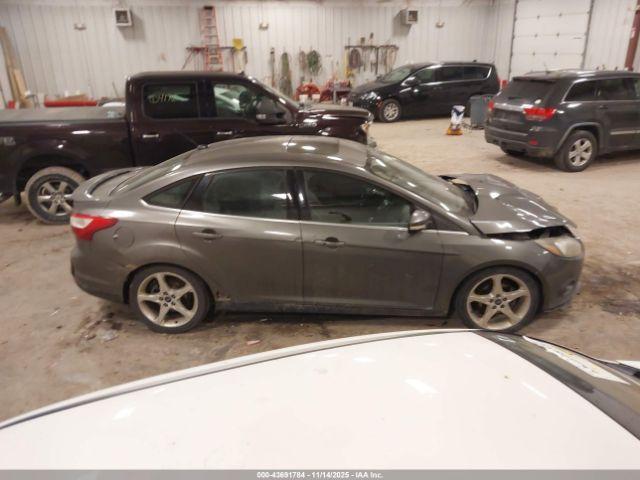 Ford Focus Titanium Image 14