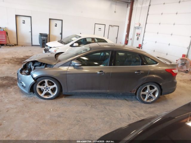 Ford Focus Titanium Image 11