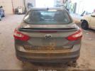 Ford Focus Titanium Image 12