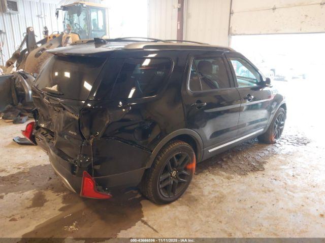 Ford Explorer Xlt Image 9