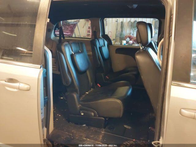 Dodge Grand Caravan Sxt Image 2