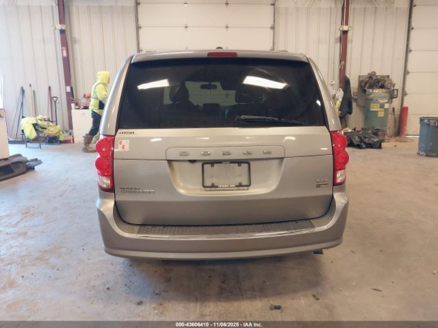 Dodge Grand Caravan Sxt Image 6