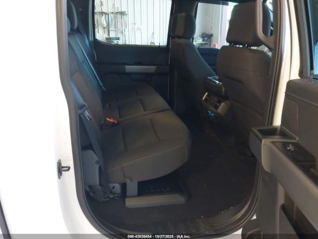 Ford F-150 Xlt Image 14