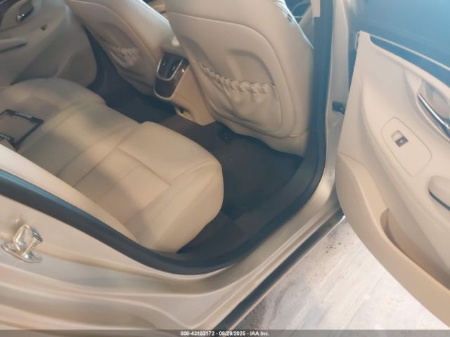 Buick LaCrosse Leather Image 4