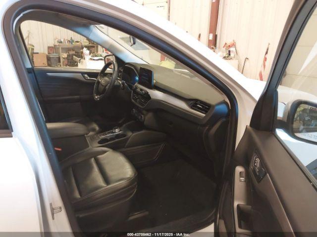 Ford Escape Sel Image 3