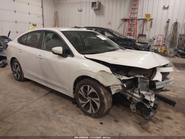 Subaru Legacy Premium Image 1