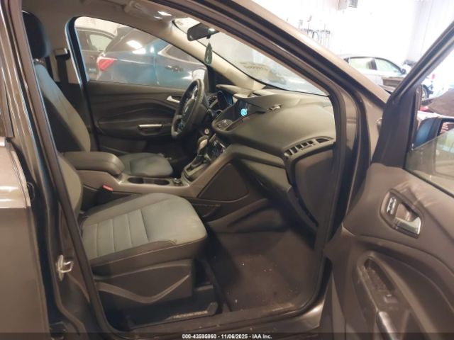 Ford Escape Se Image 9