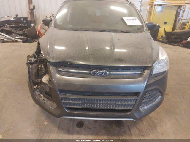 Ford Escape Se Image 3