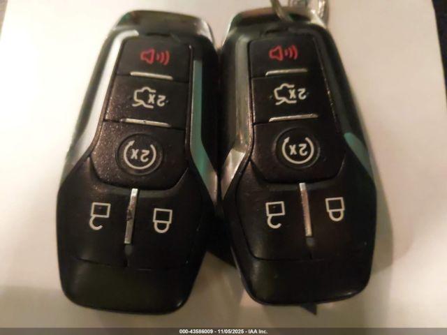 Ford Explorer Xlt Image 12