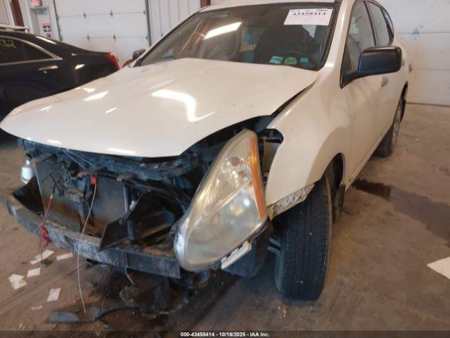 Nissan Rogue S Image 10