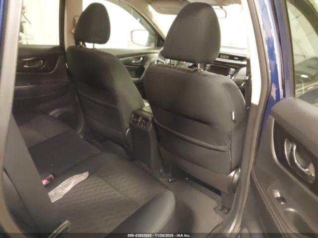 Nissan Rogue Image 12