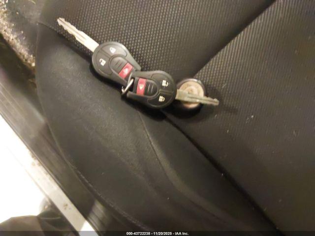 Nissan JUKE S Image 14