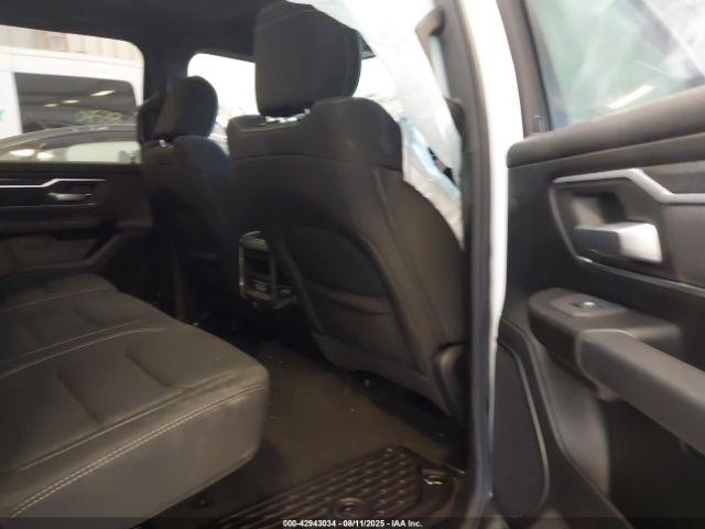 Ram 1500 Big Horn  4x4 5'7 Box Image 11