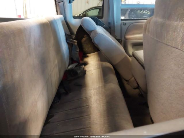 Dodge Ram 1500 St Image 12