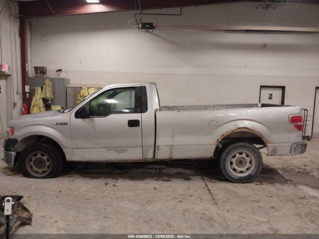 Ford F-150 Xl Image 13