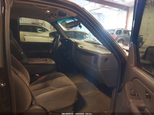 Chevrolet Silverado 1500 Ls Image 14