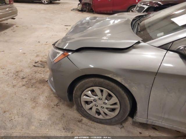 Hyundai ELANTRA Se Image 5