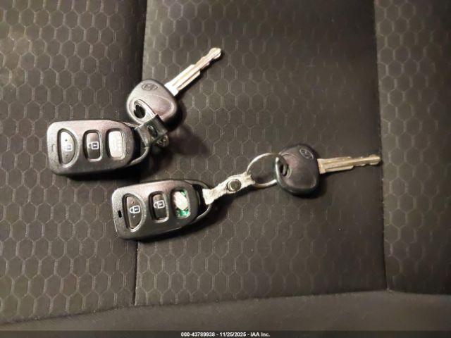 Hyundai ELANTRA Se Image 9