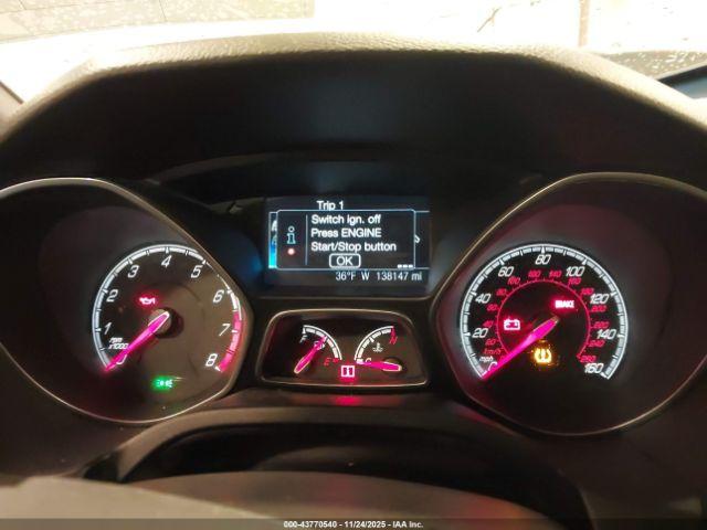 Ford Focus St Image 14