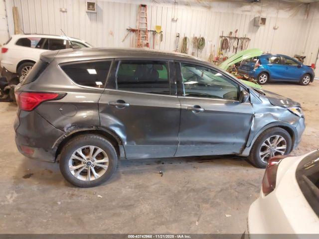 Ford Escape Se Image 4