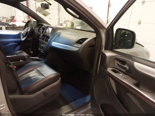 Dodge Grand Caravan Gt Image 5