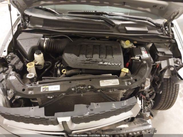 Dodge Grand Caravan Gt Image 11