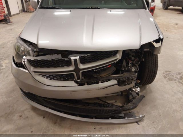 Dodge Grand Caravan Gt Image 14