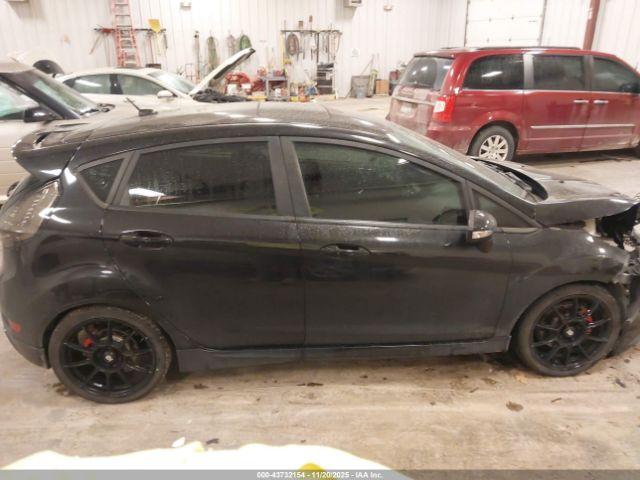 Ford Fiesta St Image 9