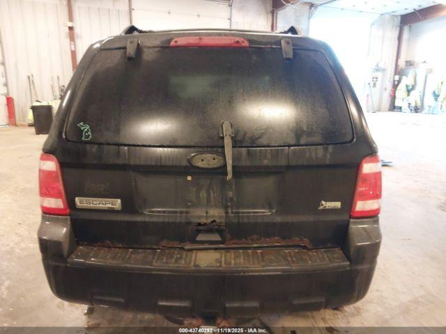 Ford Escape Xlt Image 4