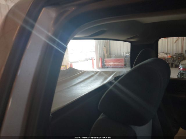 Chevrolet Silverado 1500 Work Truck Image 7