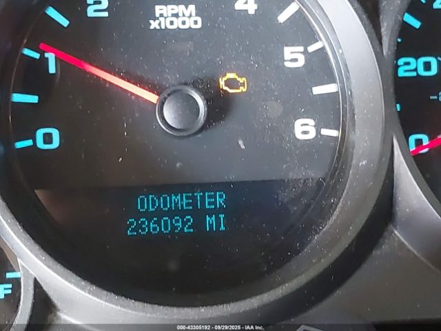 Chevrolet Silverado 1500 Work Truck Image 13