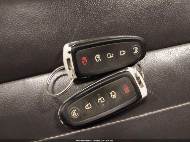 Ford Escape Sel Image 2