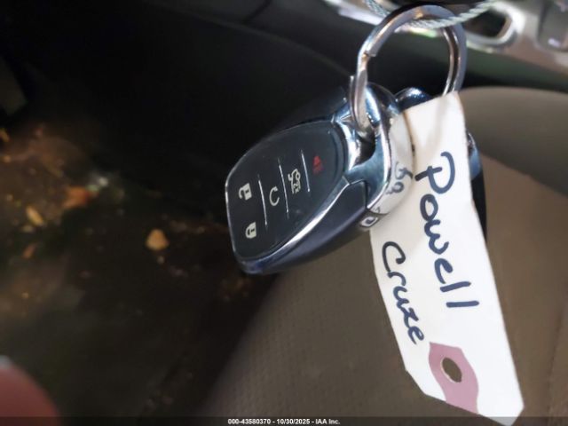 Chevrolet Cruze Lt Auto Image 3