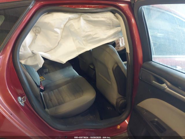 Ford Fusion S Image 7