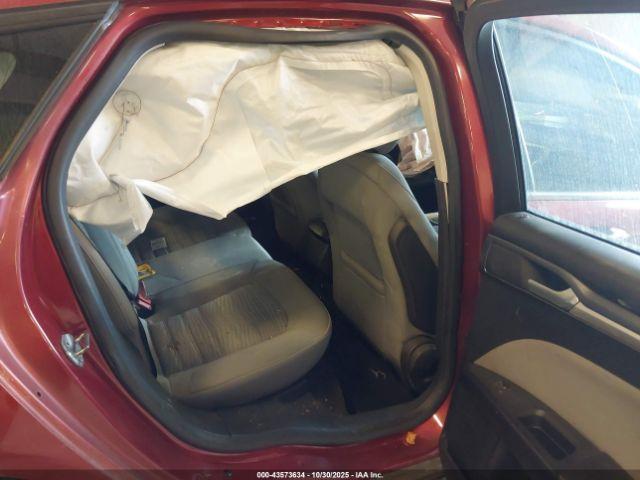 Ford Fusion S Image 7