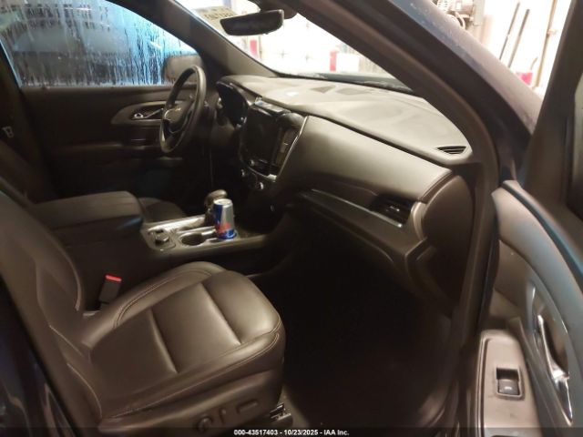 Chevrolet Traverse Awd Lt Leather Image 16