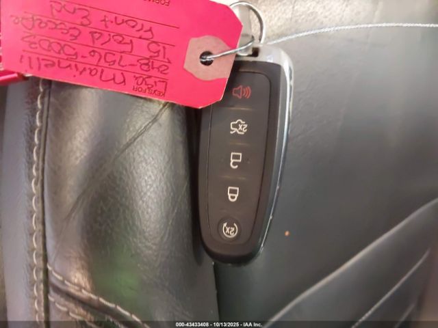 Ford Escape Titanium Image 7