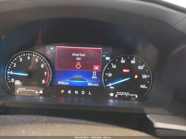 Ford Explorer Xlt Image 13