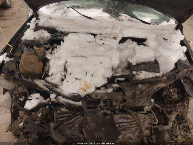 Chrysler 200 Limited Image 9