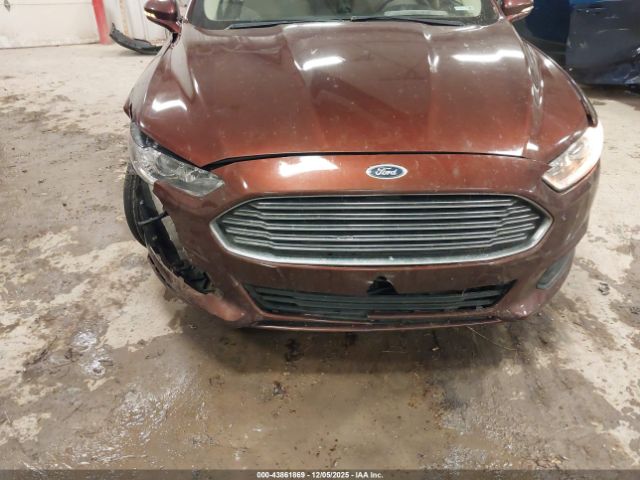 Ford Fusion Se Image 2