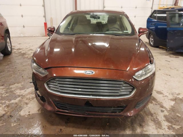 Ford Fusion Se Image 5