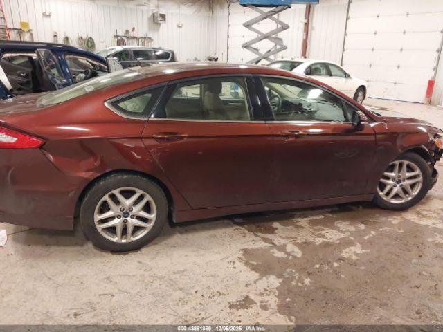 Ford Fusion Se Image 6