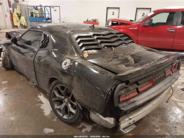 Dodge Challenger Image 6