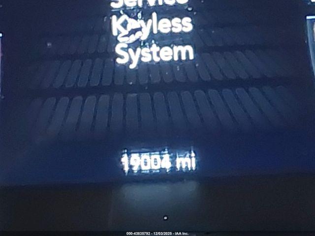 Dodge Challenger Image 13